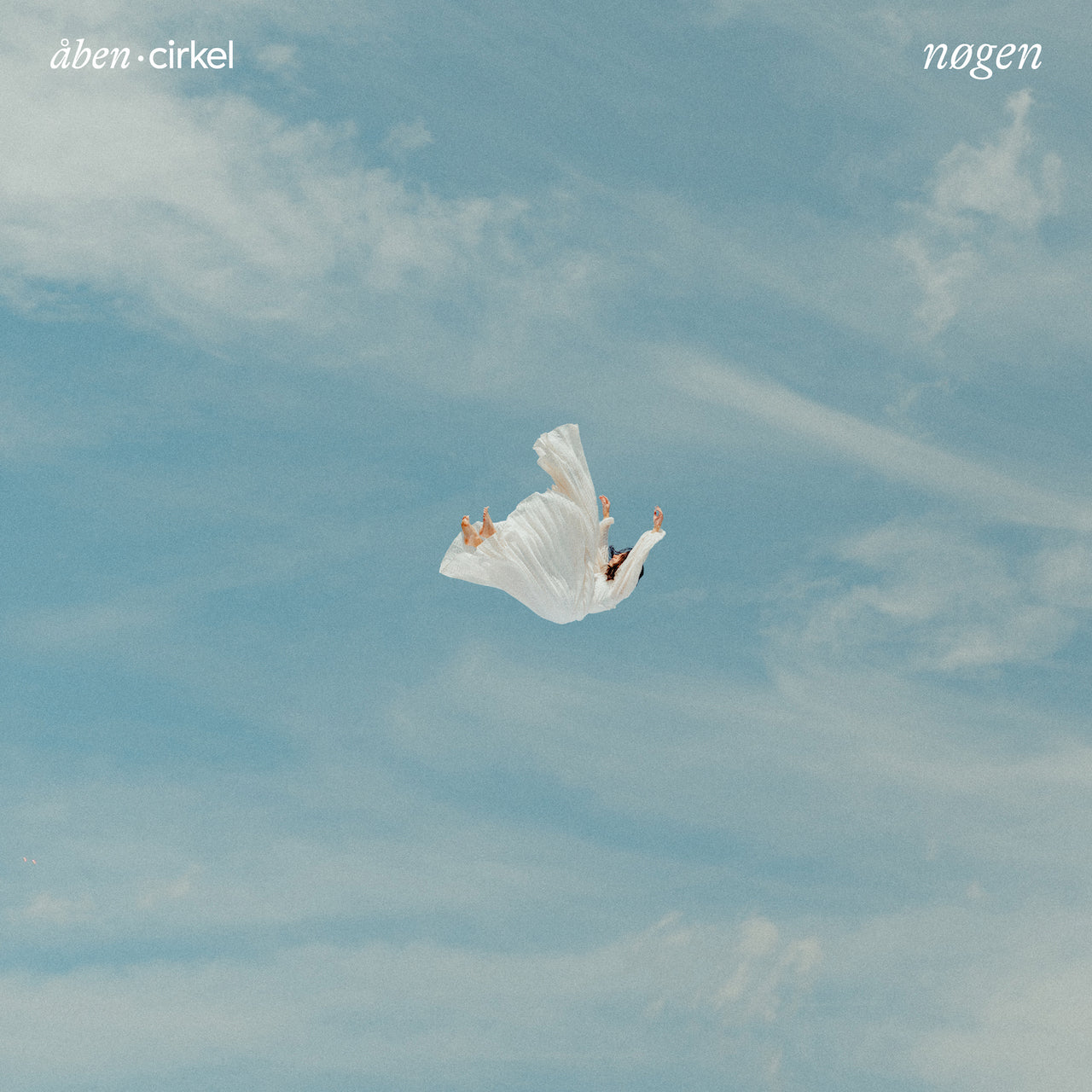 Nøgen · Åben Cirkel